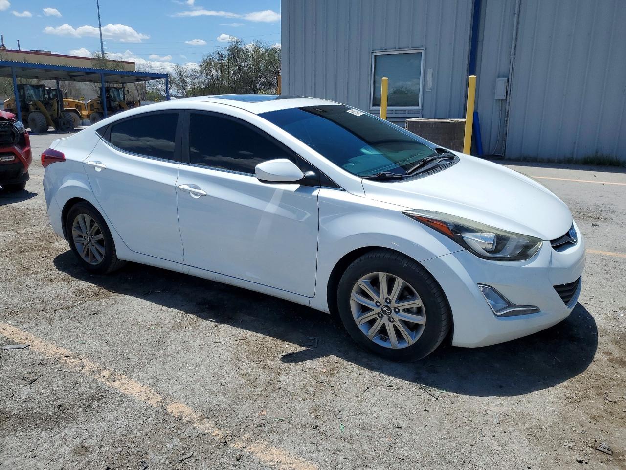2015 HYUNDAI ELANTRA SE photo 7