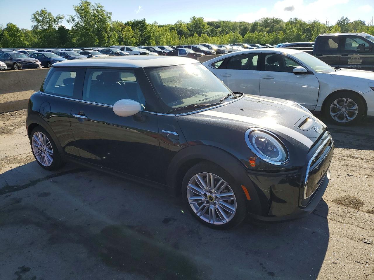 2024 MINI COOPER SE photo 10