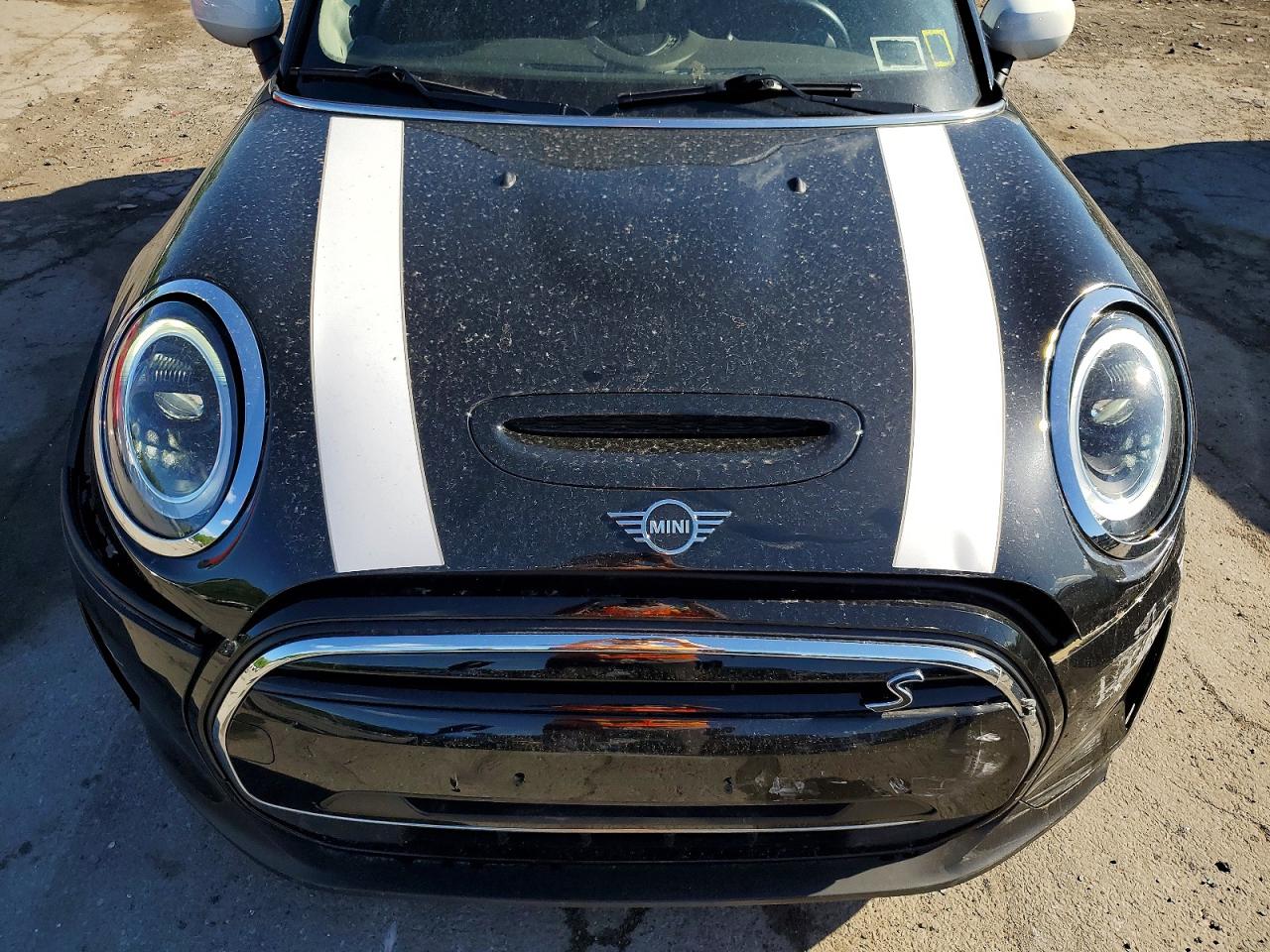 2024 MINI COOPER SE photo 31