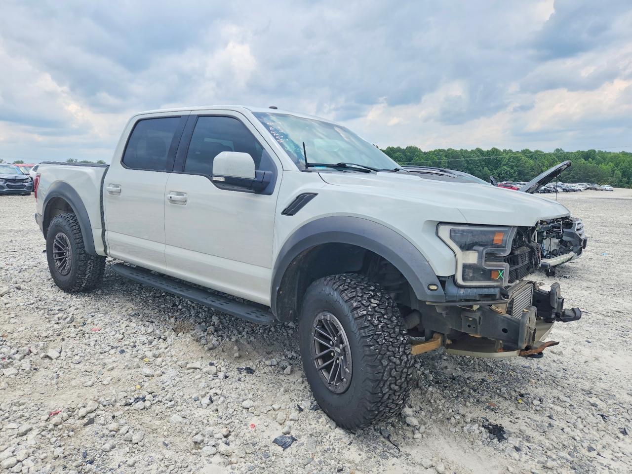 2017 FORD F150 RAPTOR photo 7