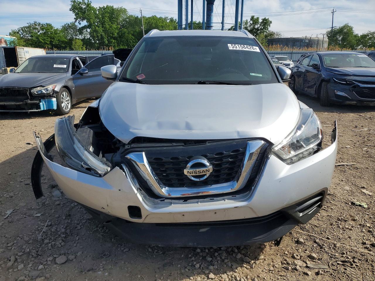 2019 NISSAN KICKS SV photo 9