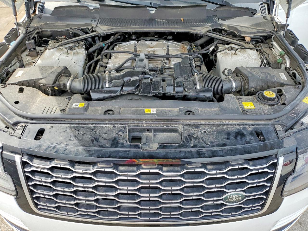 2018 LAND ROVER RANGE ROVER HSE photo 34
