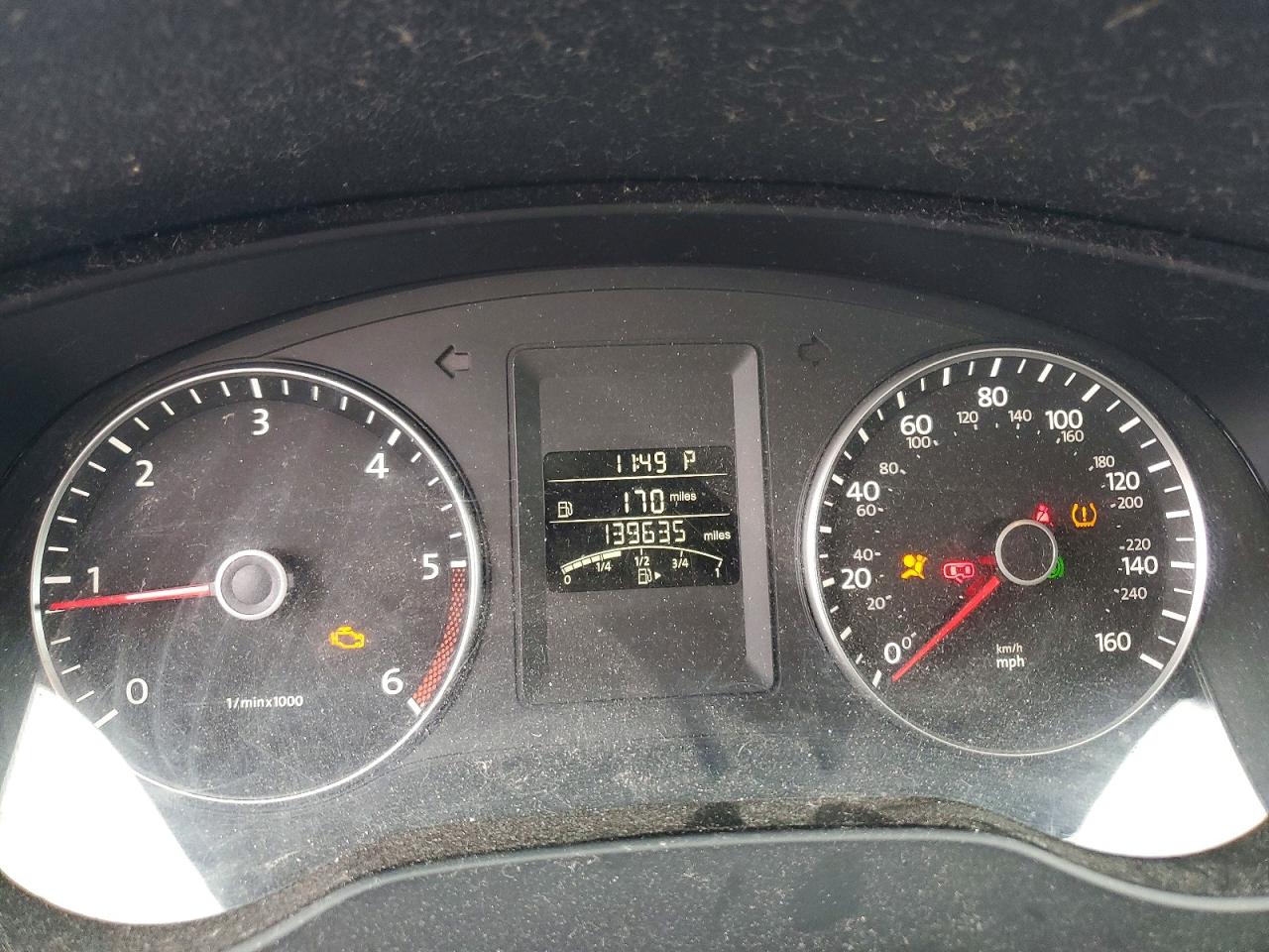 2012 VOLKSWAGEN JETTA TDI photo 25