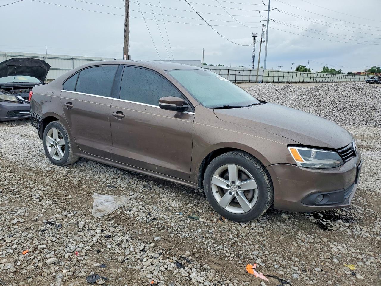 2012 VOLKSWAGEN JETTA TDI photo 10