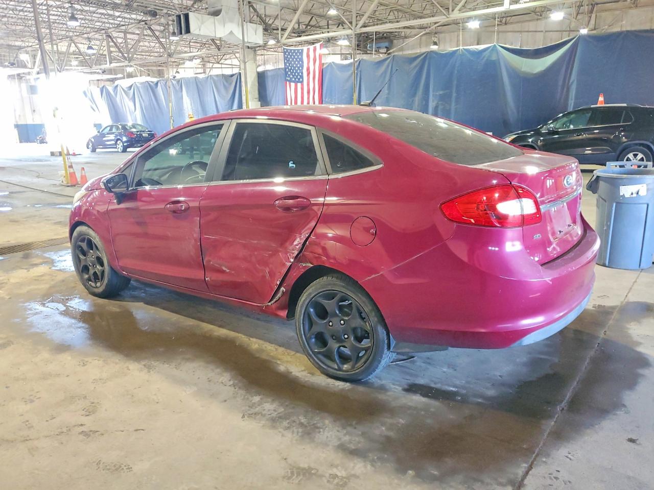 2011 FORD FIESTA SEL photo 2