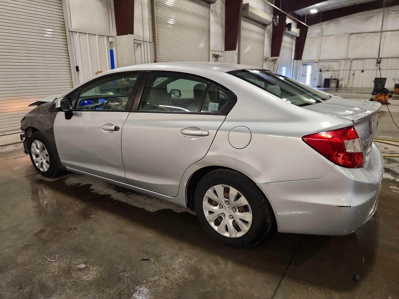 2012 HONDA CIVIC LX photo 4