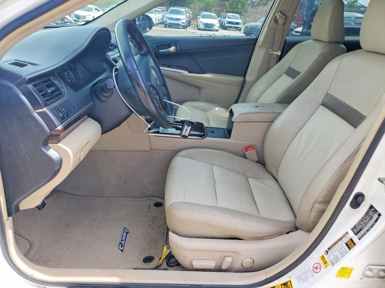 2014 TOYOTA CAMRY XLE V6 photo 19