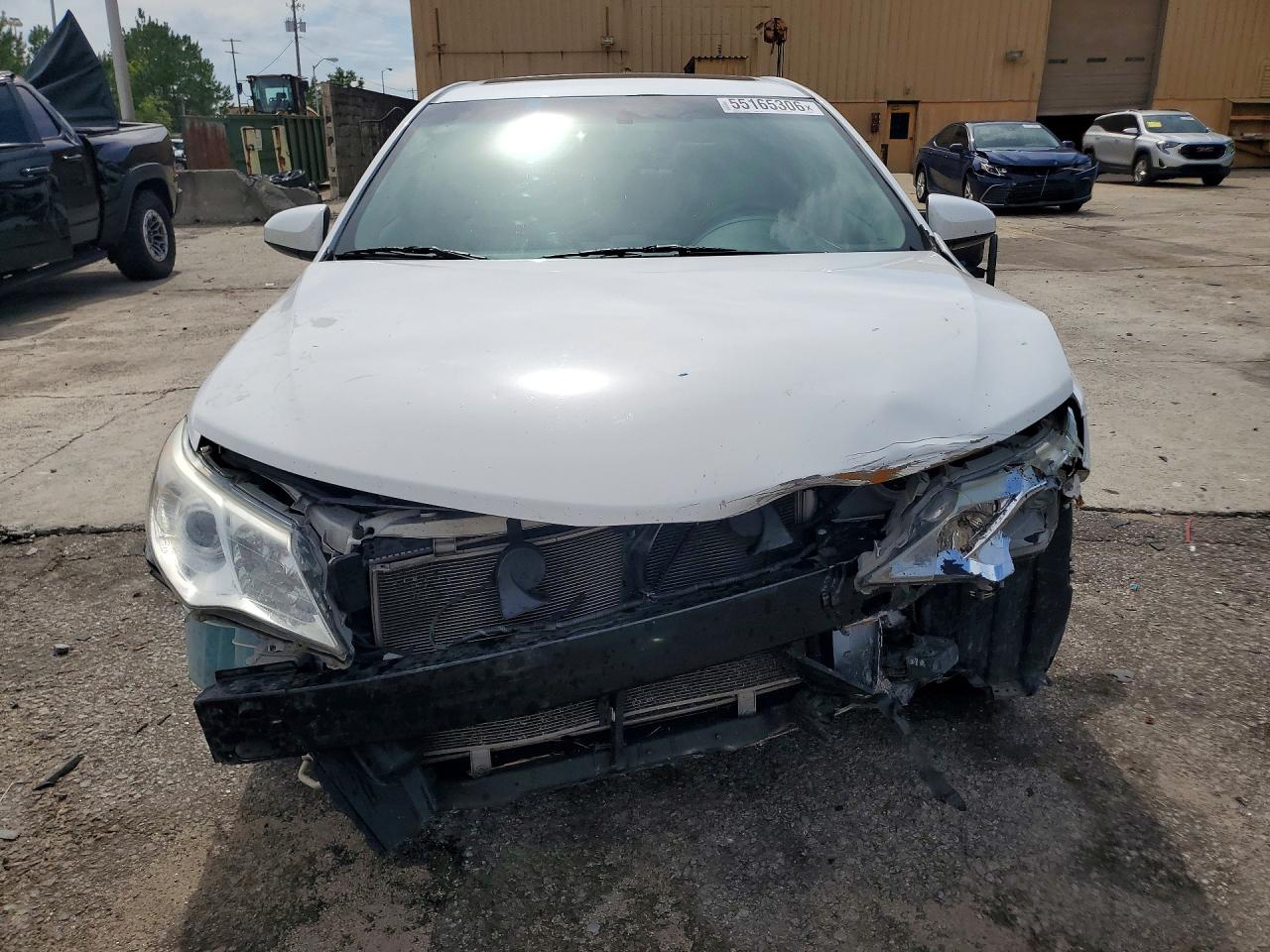 2014 TOYOTA CAMRY XLE V6 photo 13