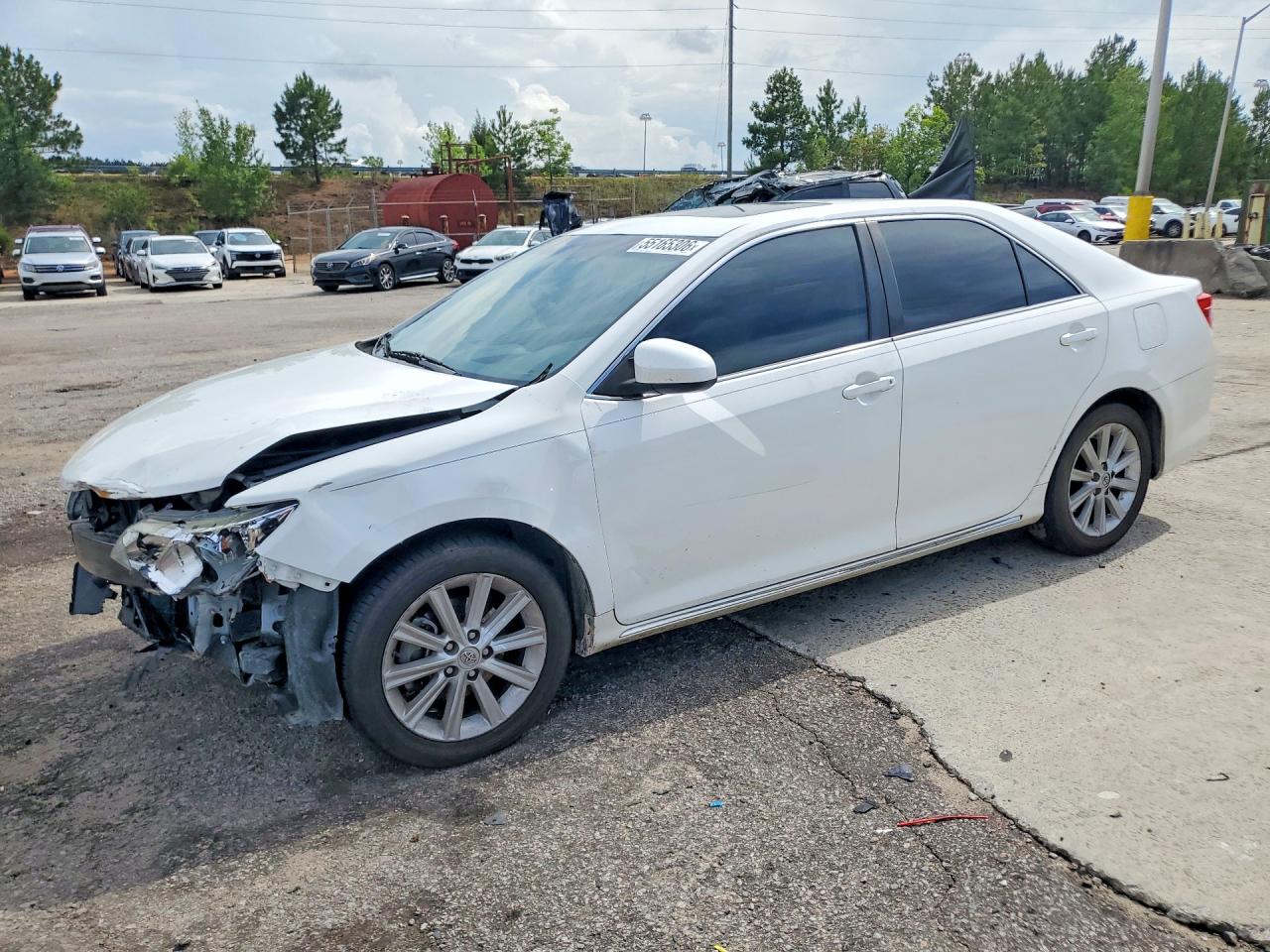 2014 TOYOTA CAMRY