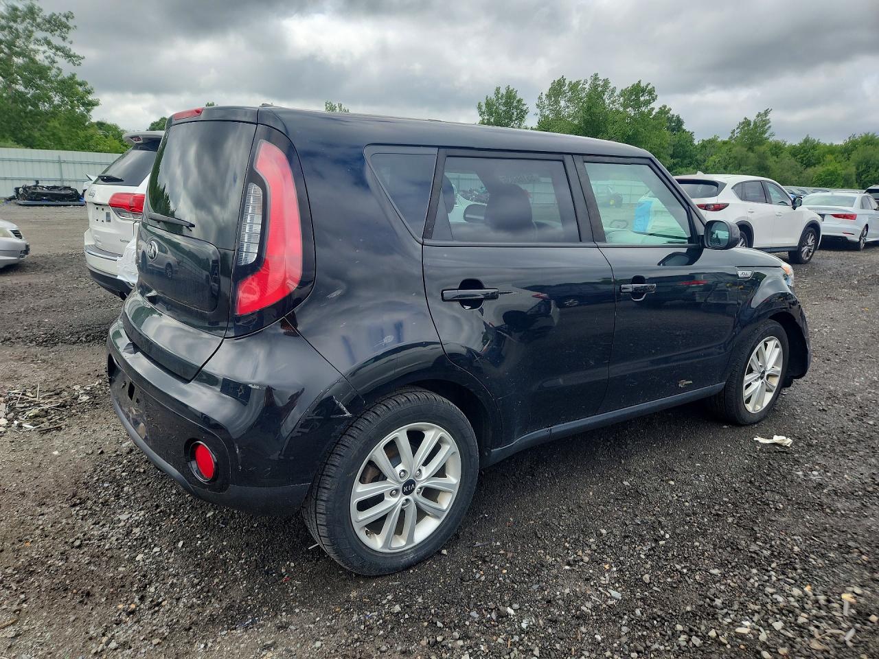 2018 KIA SOUL + photo 7