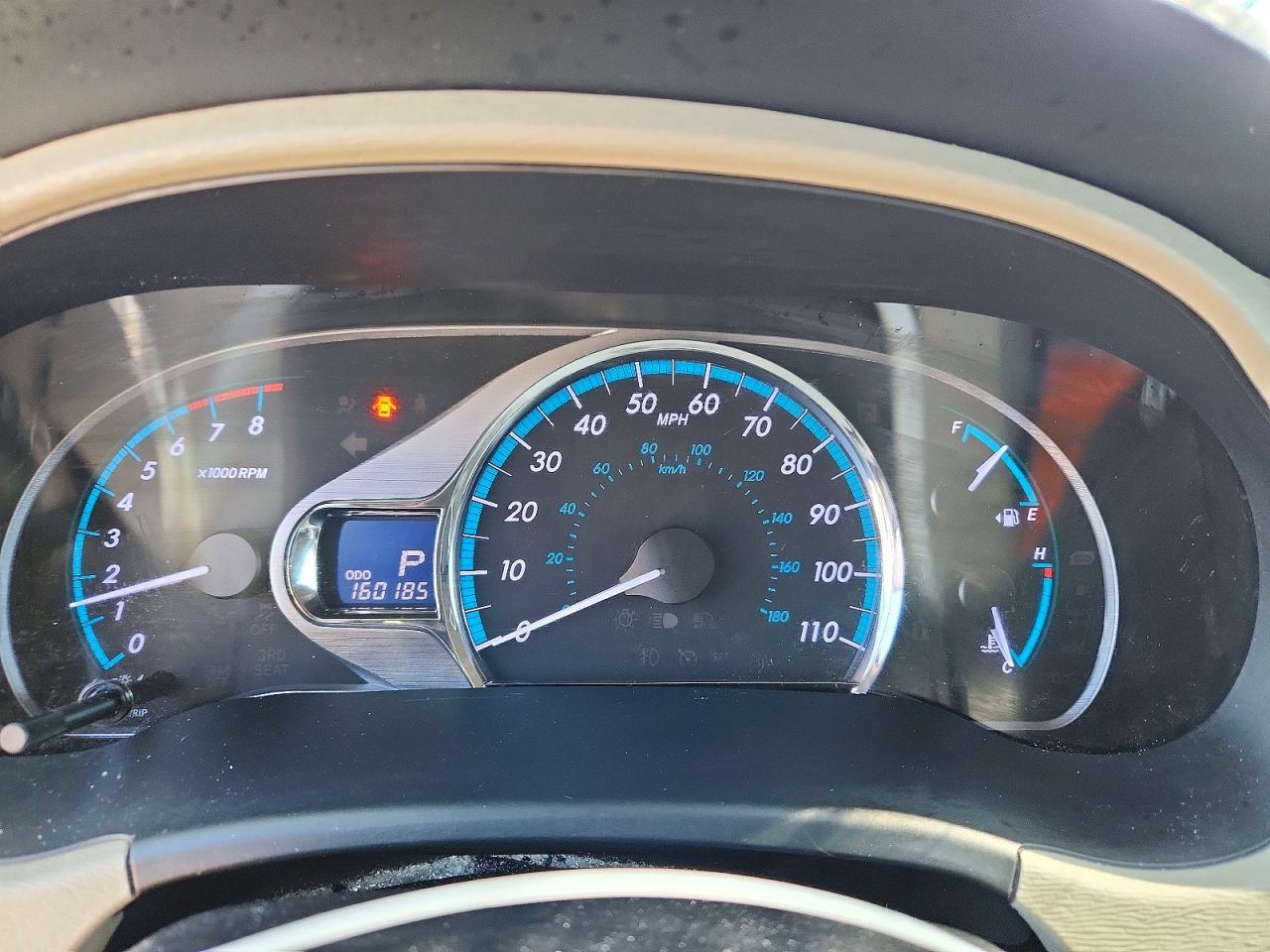 2013 TOYOTA SIENNA XLE 8-PASSENGER photo 25