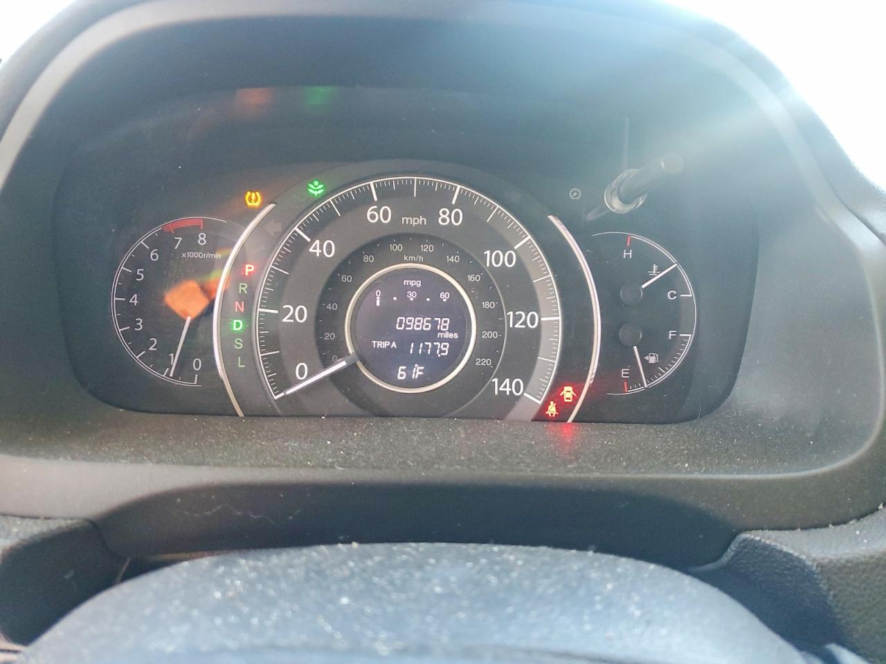 2015 HONDA CR-V LX photo 9