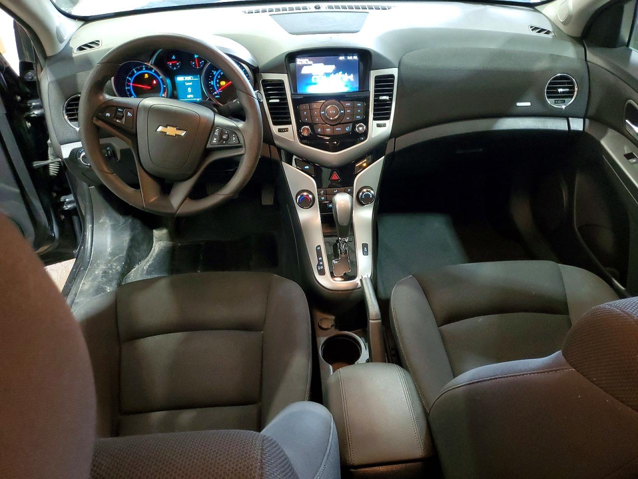 2016 CHEVROLET CRUZE LIMITED LT photo 8