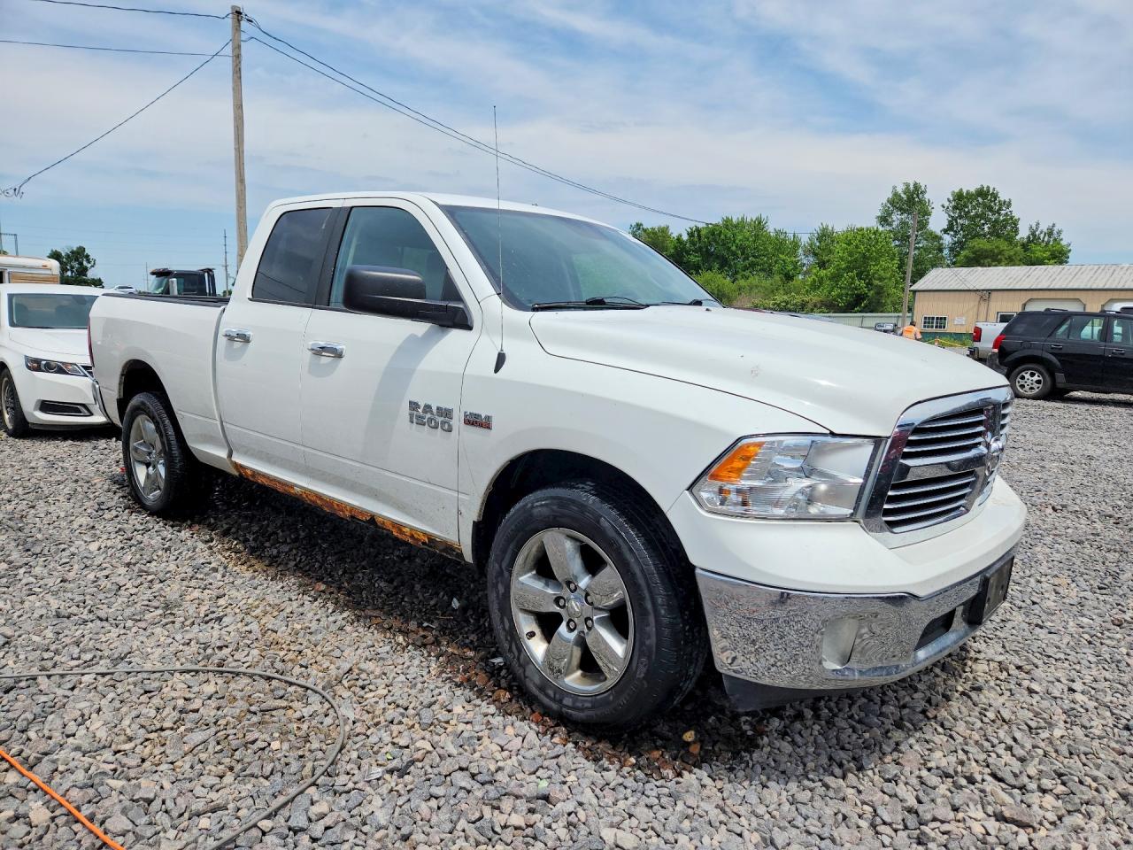 2015 RAM 1500 SLT photo 7