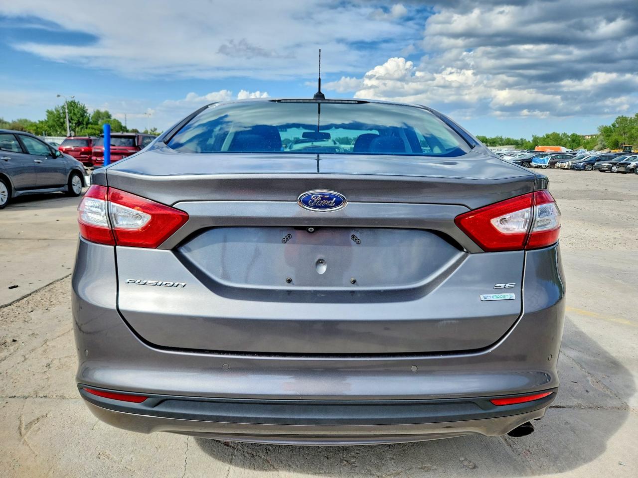 2014 FORD FUSION SE photo 16