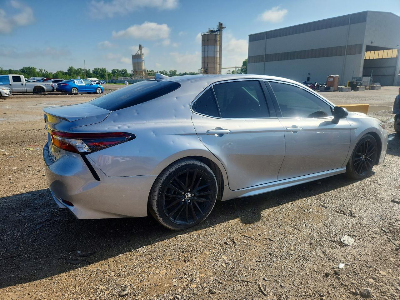 2022 TOYOTA CAMRY XSE photo 7