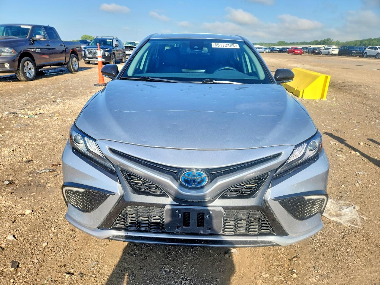 2022 TOYOTA CAMRY XSE photo 13