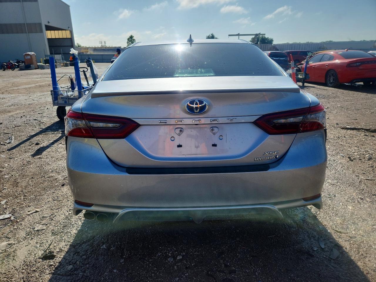 2022 TOYOTA CAMRY XSE photo 16
