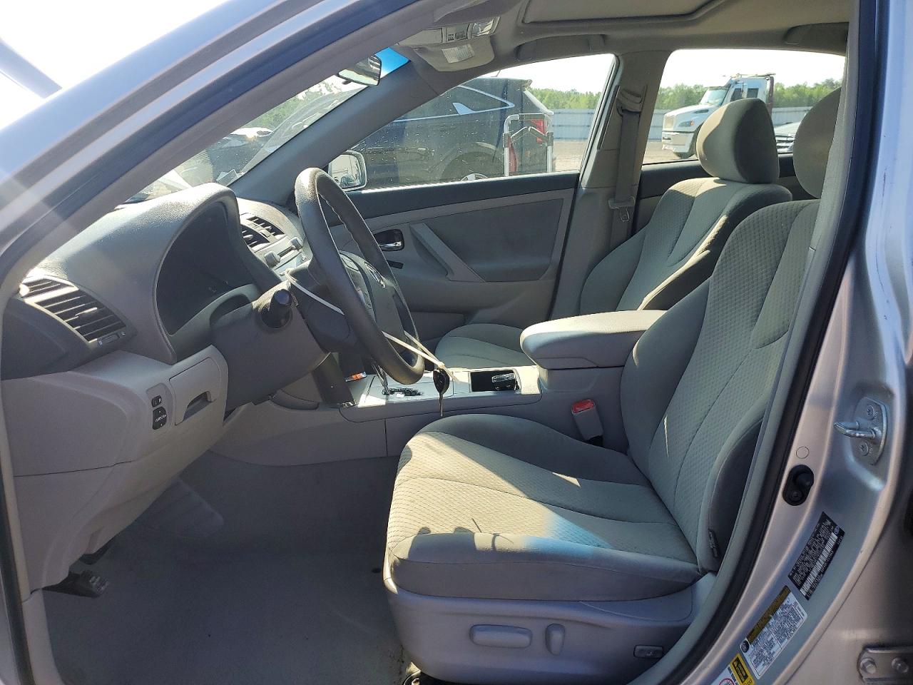 2007 TOYOTA CAMRY LE V6 photo 19