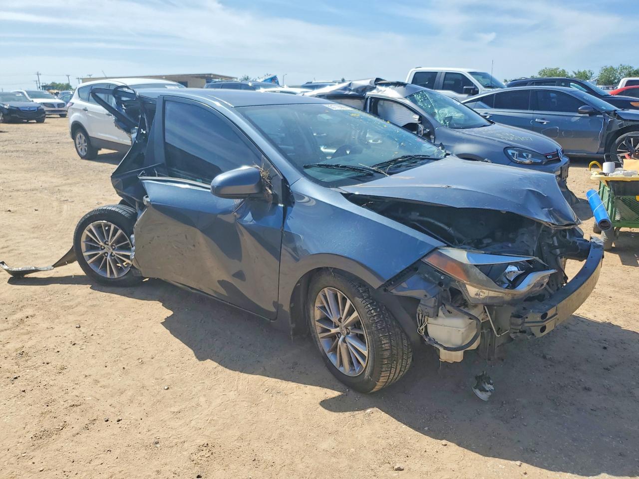2014 TOYOTA COROLLA LE PLUS photo 4