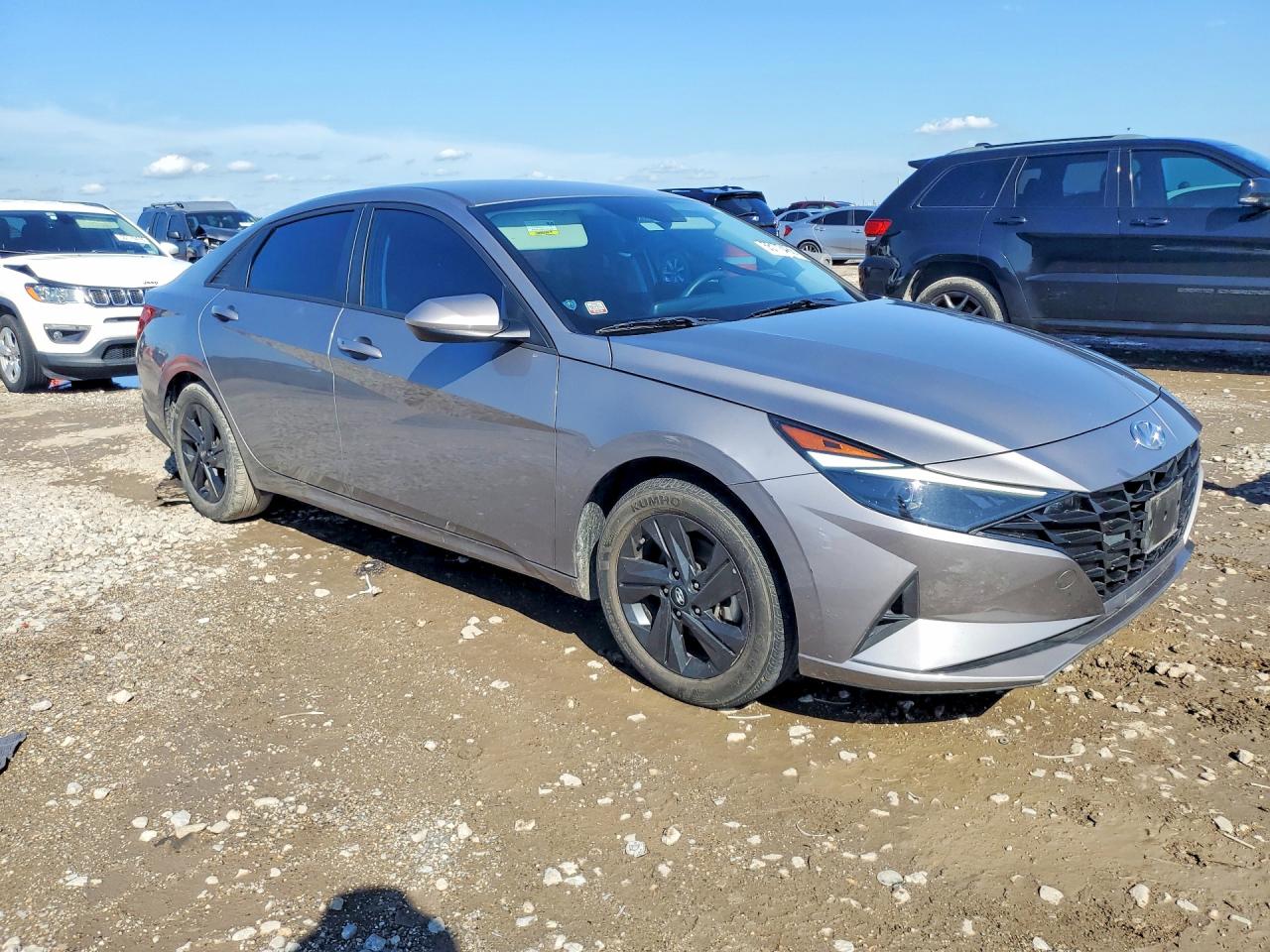 2023 HYUNDAI ELANTRA SEL photo 7