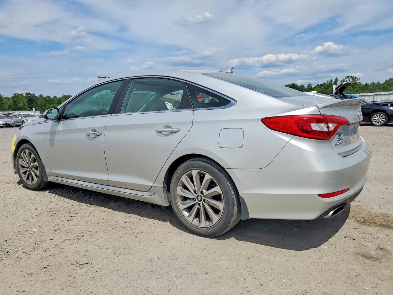 2017 HYUNDAI SONATA SPORT photo 4