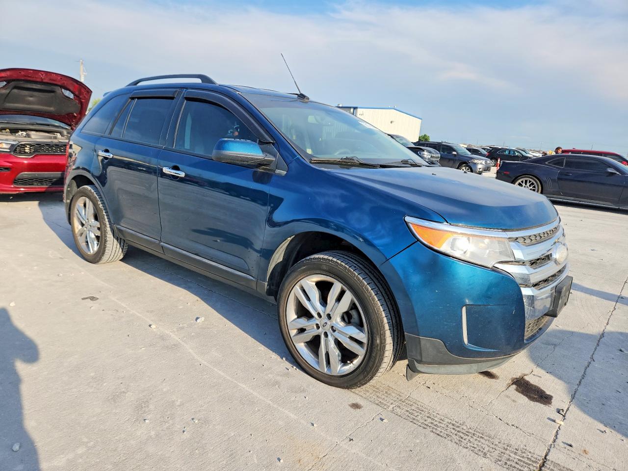 2011 FORD EDGE SEL photo 4