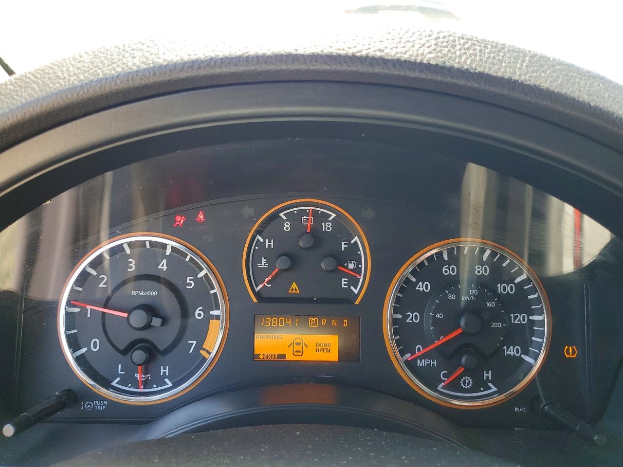 2014 NISSAN ARMADA SL photo 9