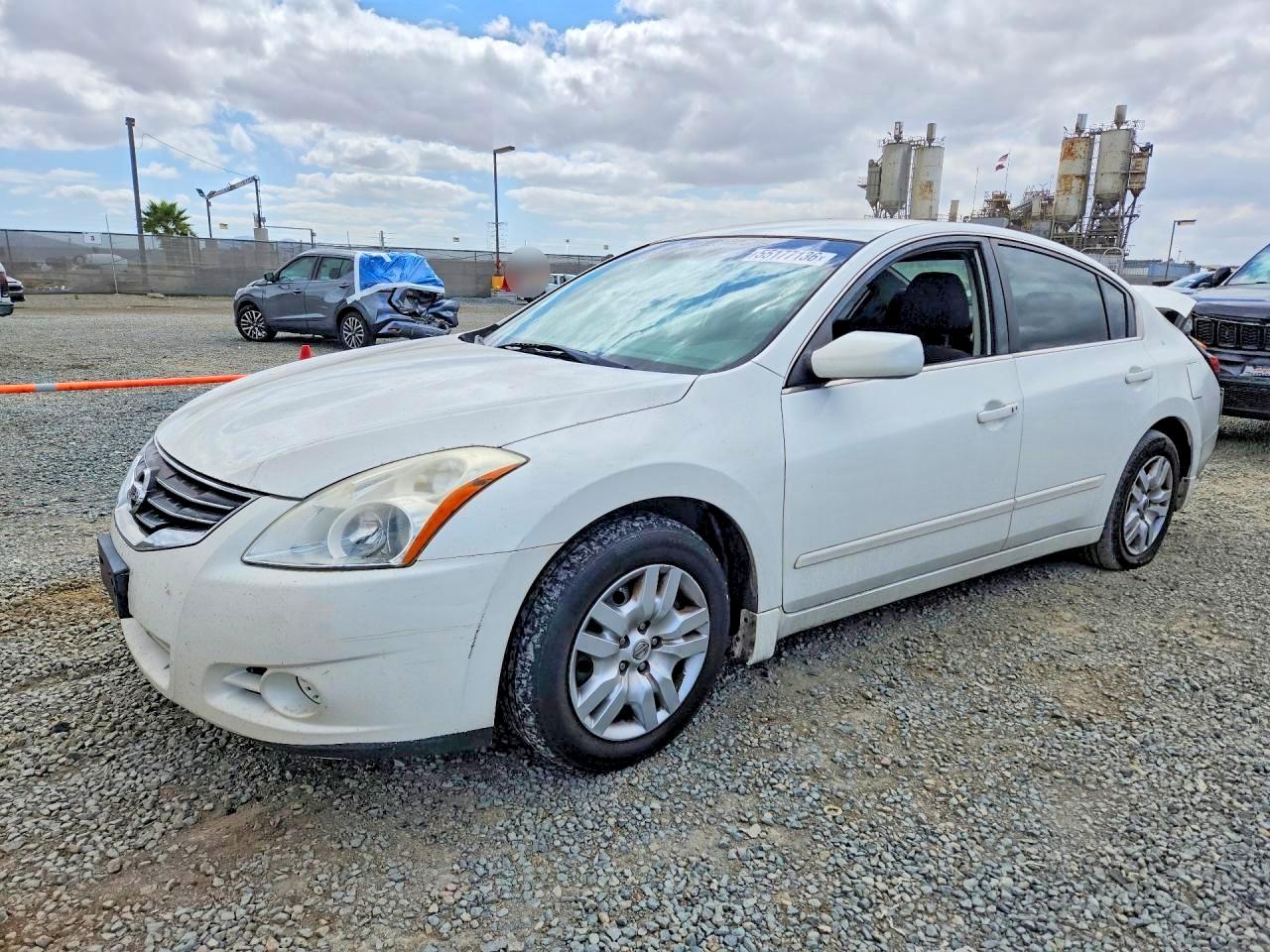 2012 NISSAN ALTIMA