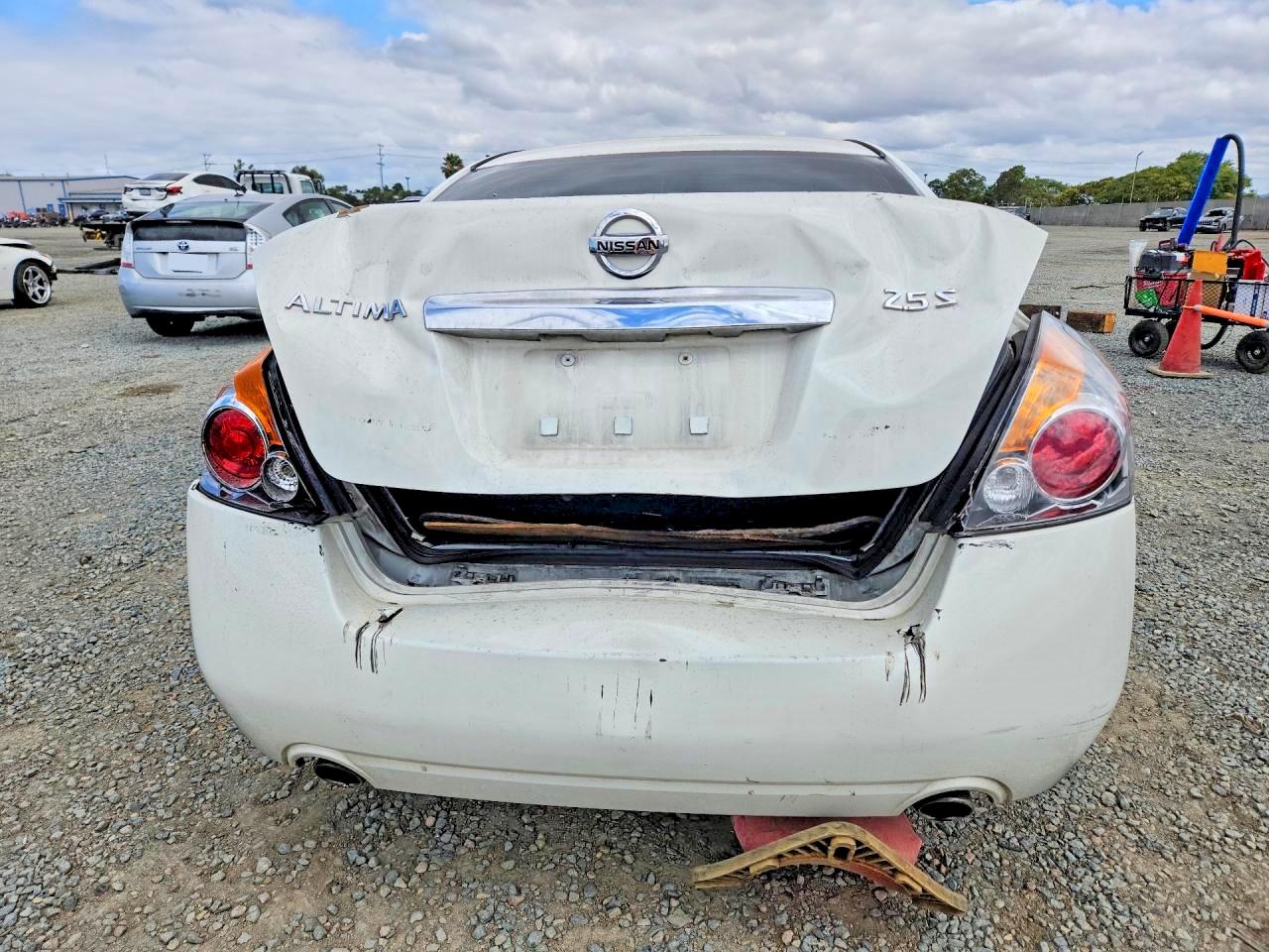 2012 NISSAN ALTIMA 2.5 photo 11