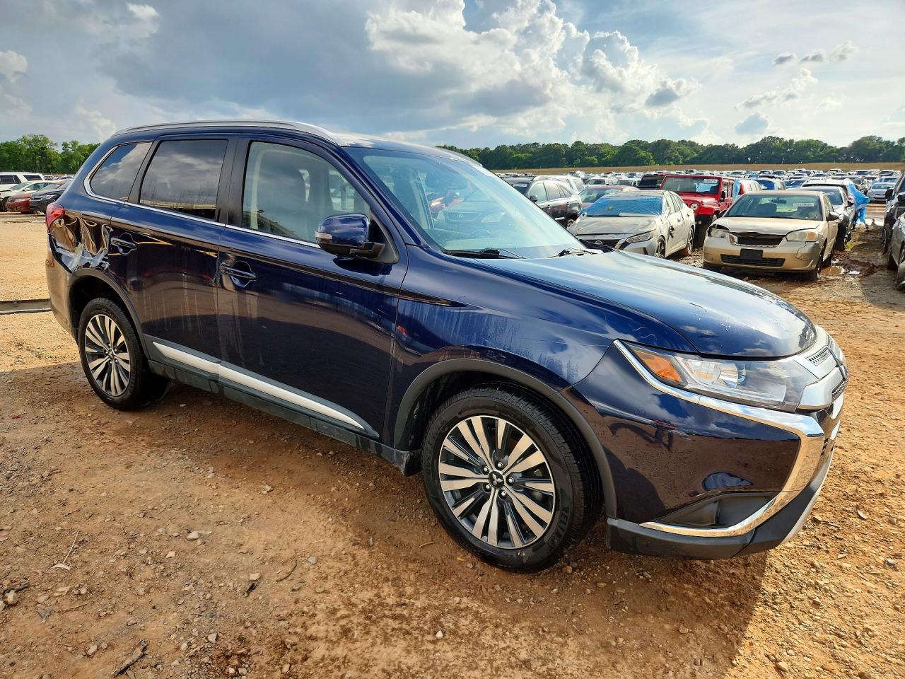 2019 MITSUBISHI OUTLANDER SE photo 7