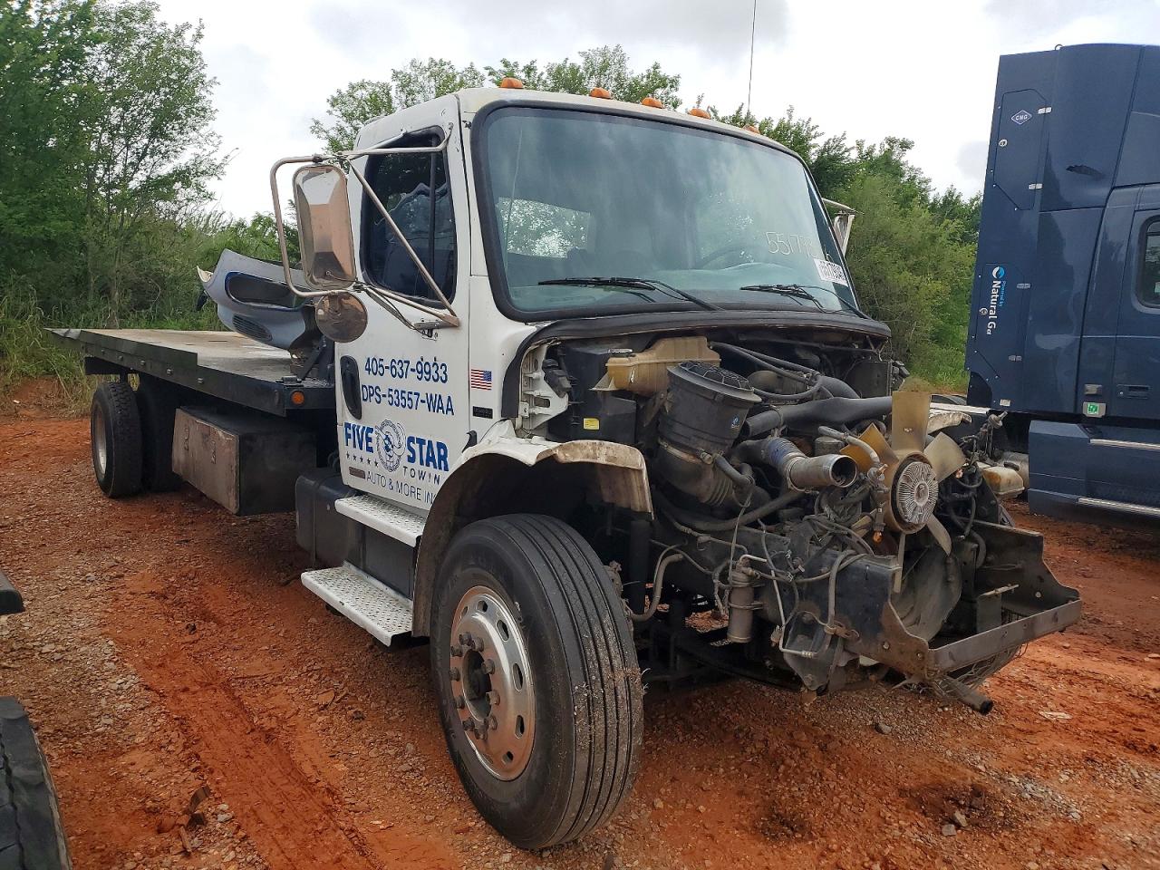 2004 FREIGHTLINER M2