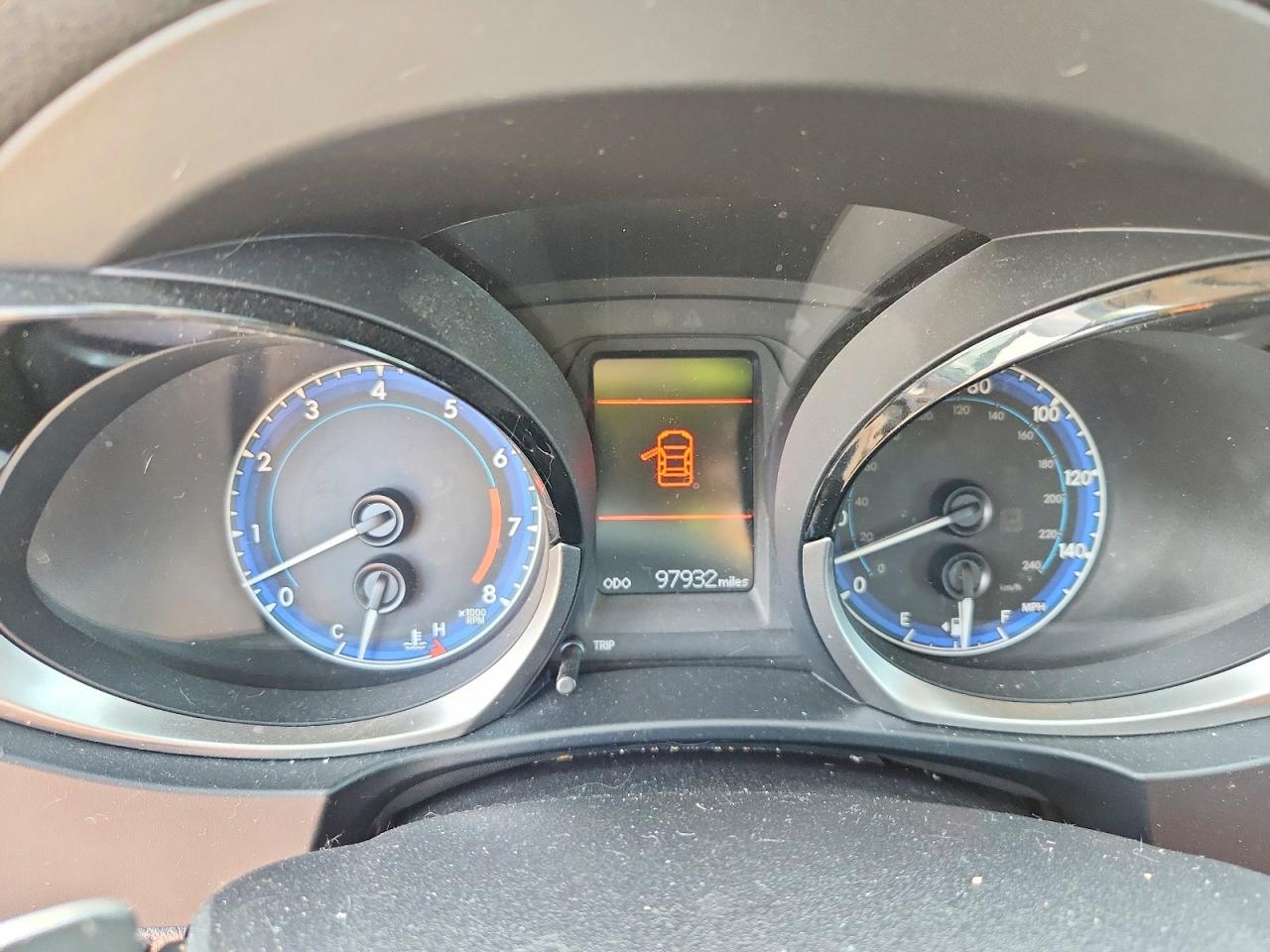 2015 TOYOTA COROLLA S photo 9