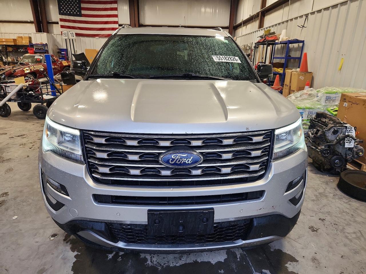 2017 FORD EXPLORER XLT photo 13