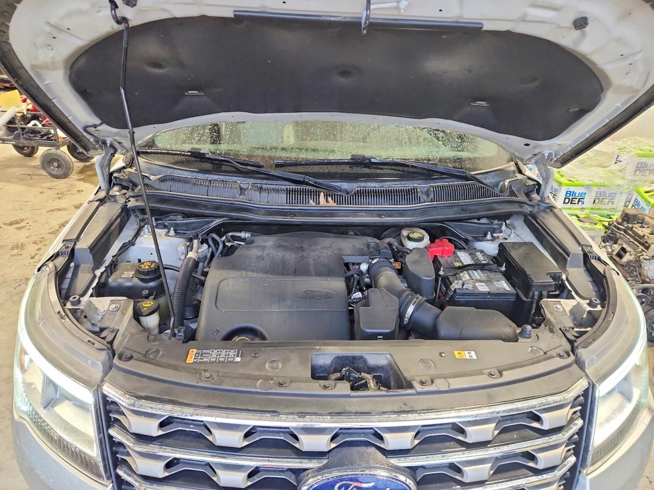 2017 FORD EXPLORER XLT photo 34
