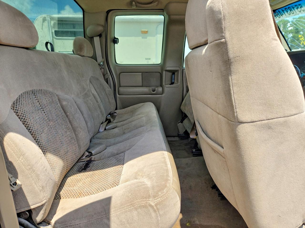 2002 CHEVROLET SILVERADO K1500 photo 28