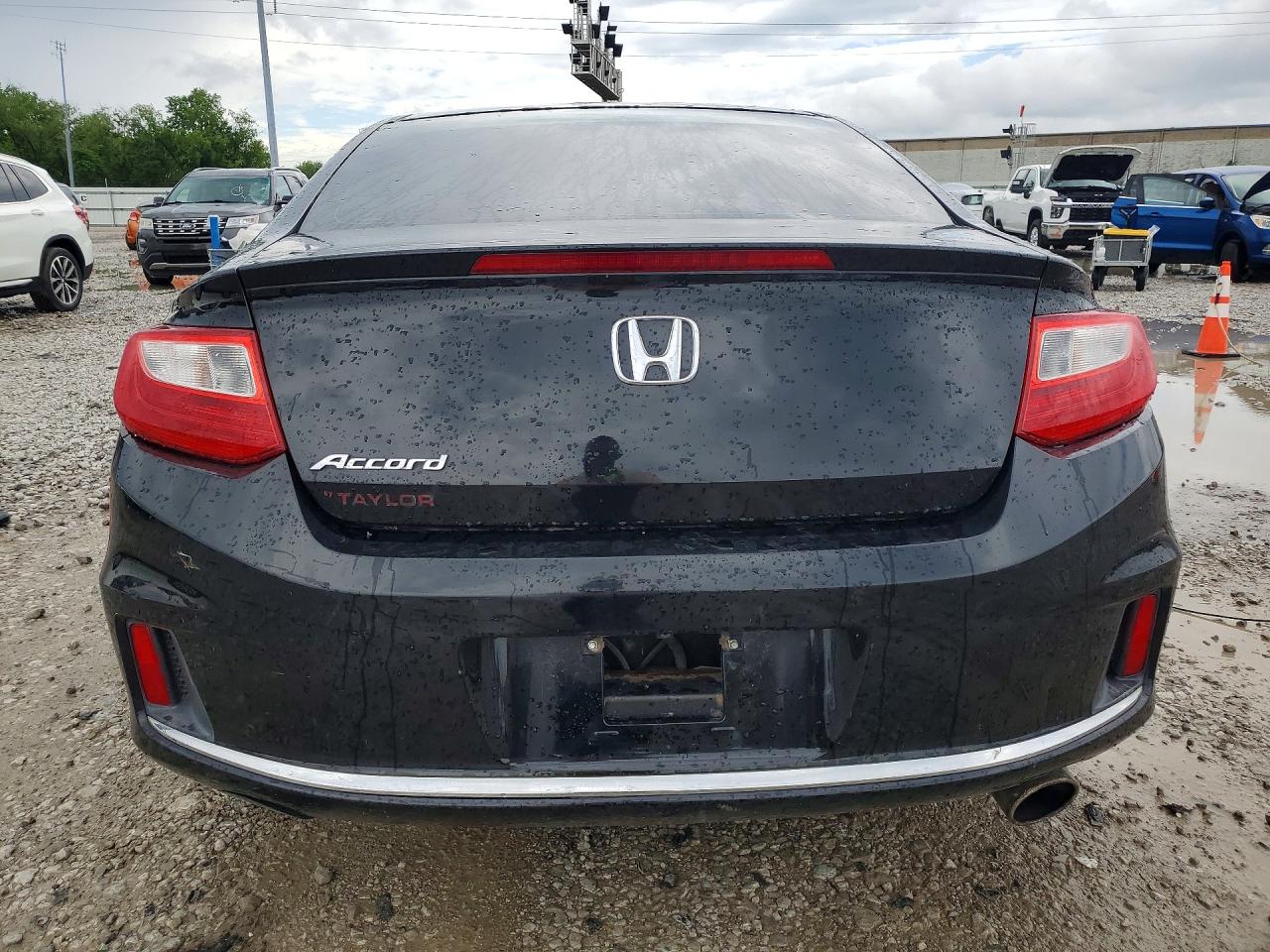 2015 HONDA ACCORD LX-S photo 16