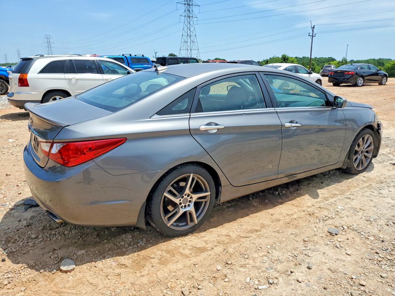 2012 HYUNDAI SONATA SE photo 3