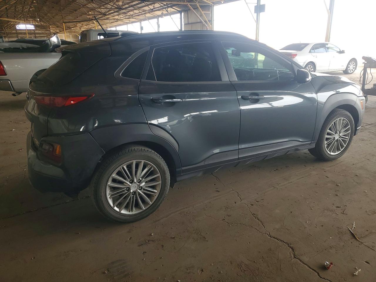 2020 HYUNDAI KONA SEL photo 5