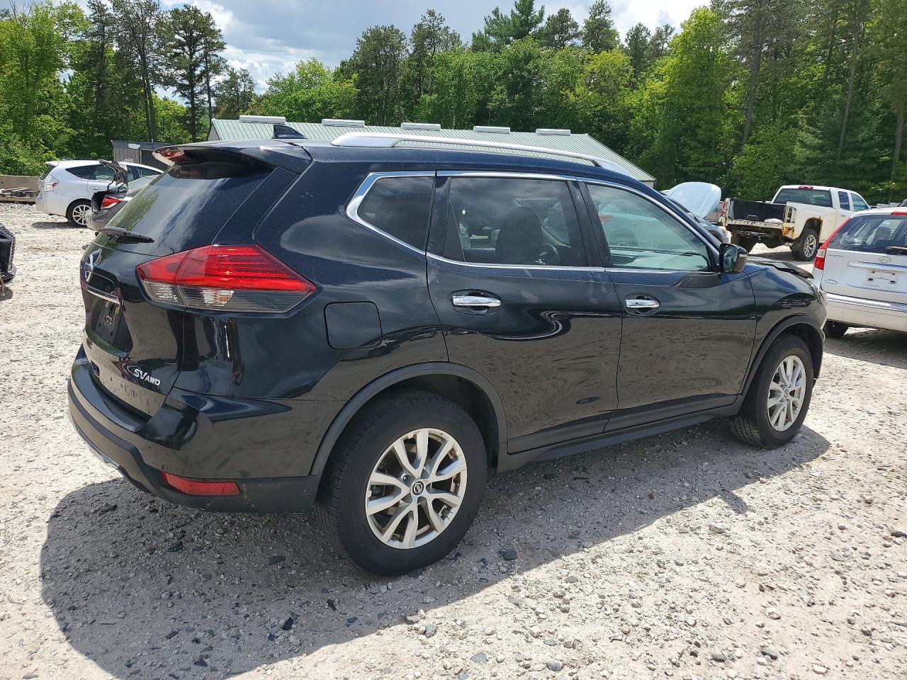 2017 NISSAN ROGUE SV photo 7