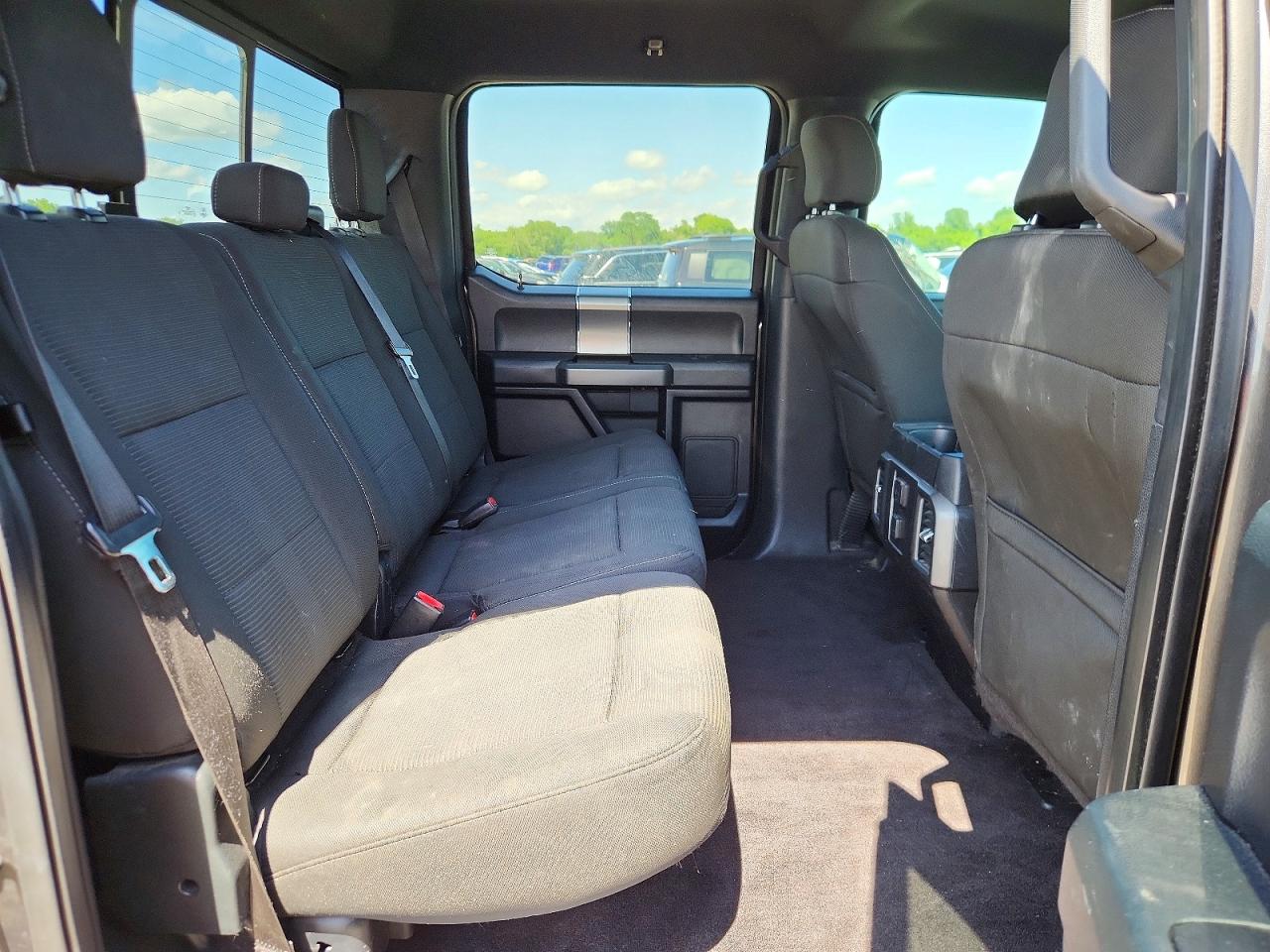 2015 FORD F150 SUPERCREW photo 19