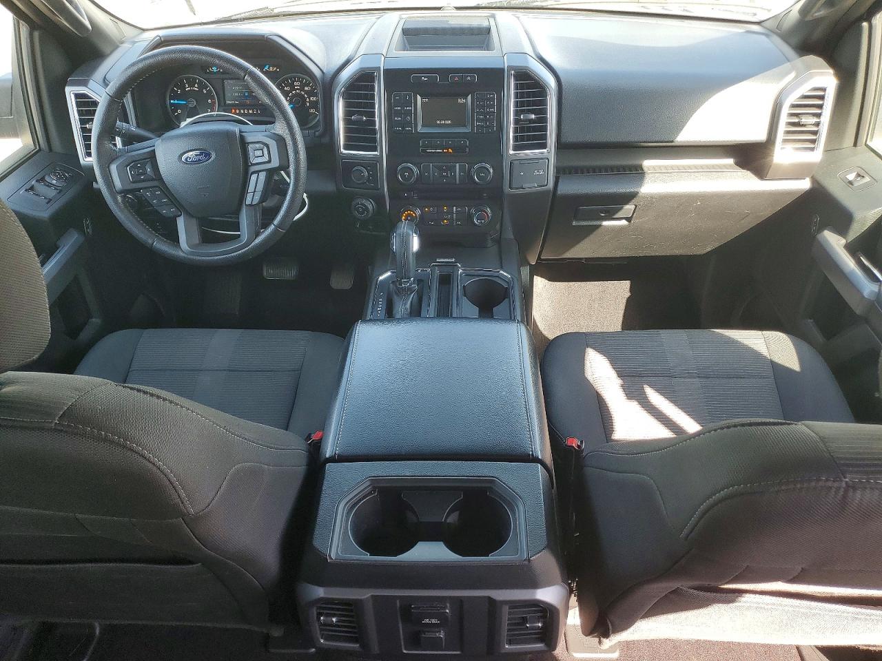 2016 FORD F150 SUPERCREW photo 22