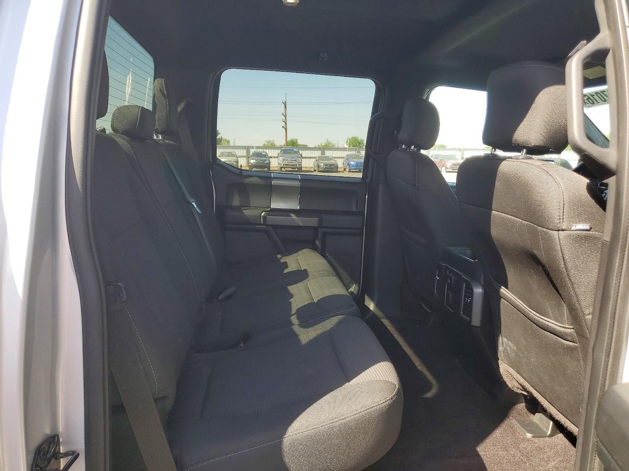 2016 FORD F150 SUPERCREW photo 28