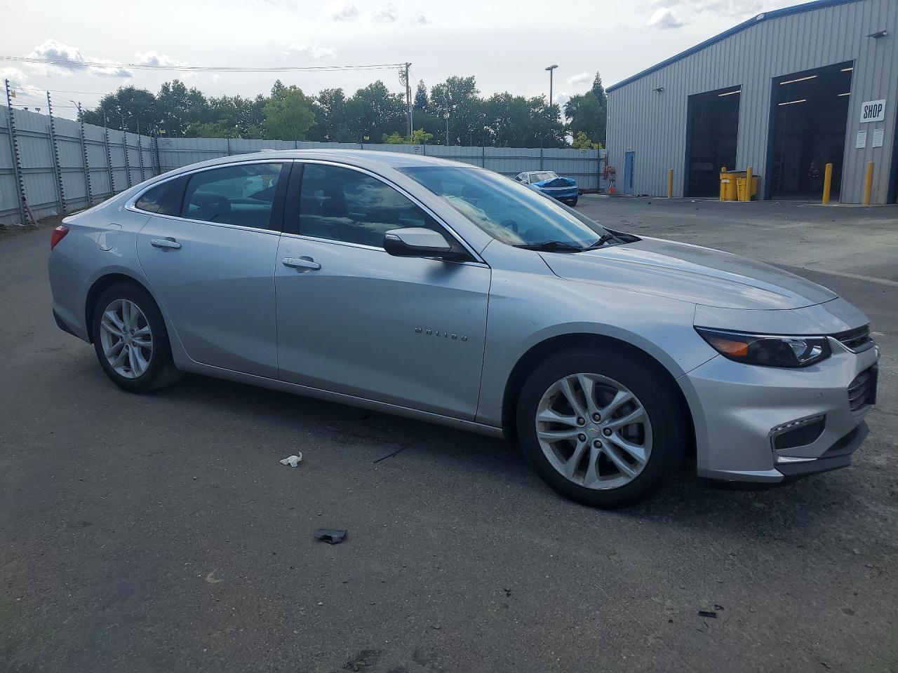 2018 CHEVROLET MALIBU LT photo 7