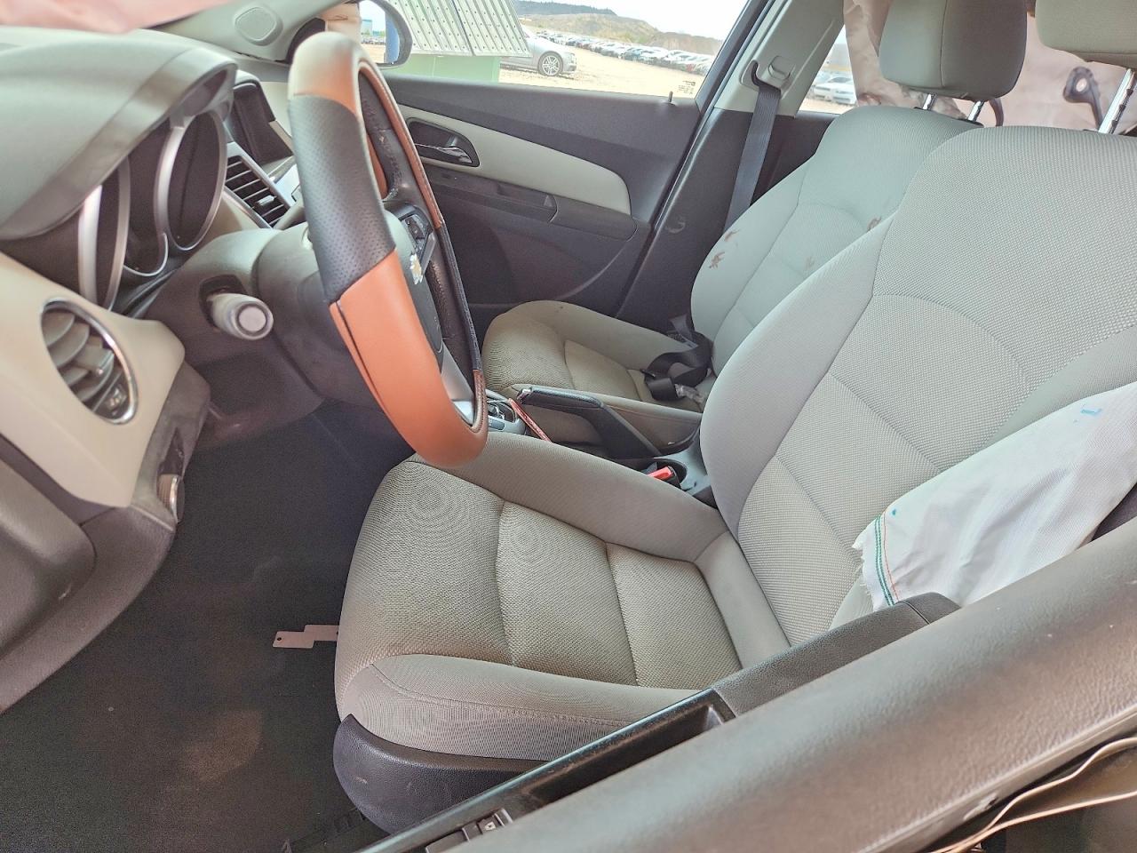 2013 CHEVROLET CRUZE LT photo 7