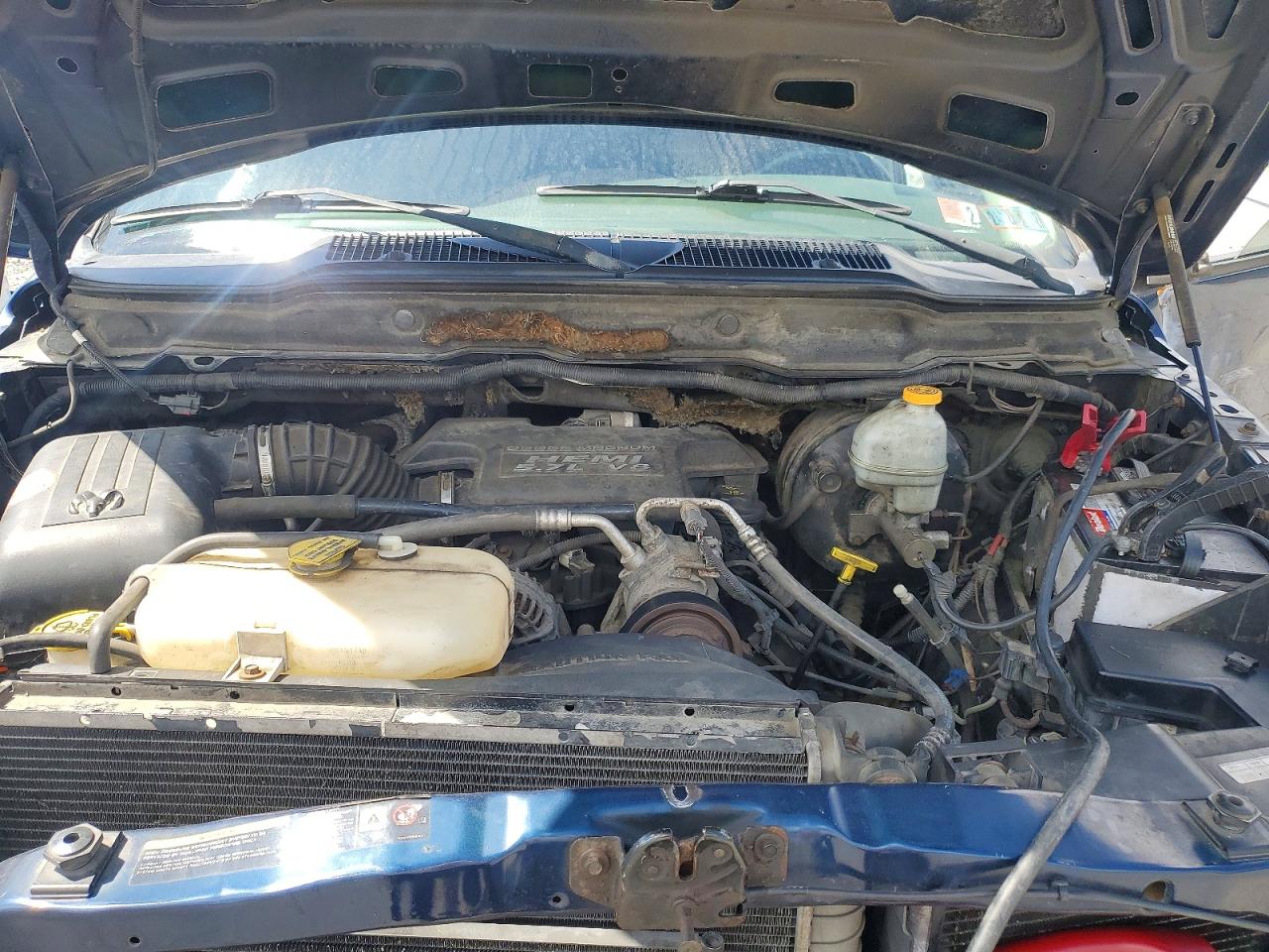 2004 DODGE RAM 1500 ST photo 21