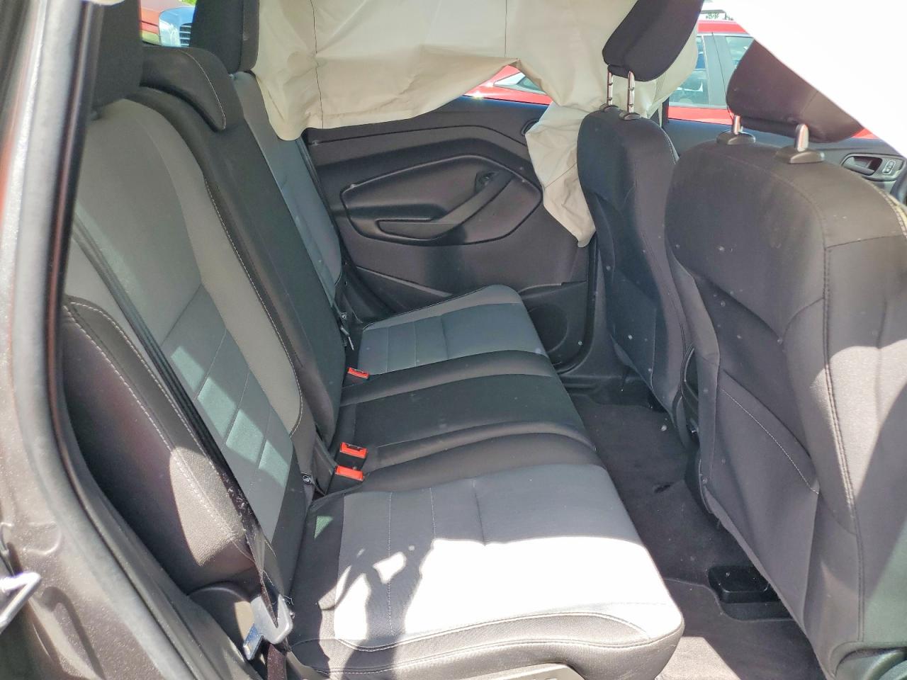 2019 FORD ESCAPE S photo 19