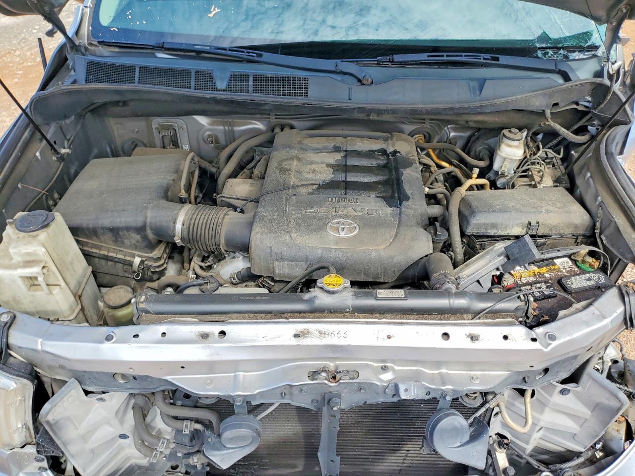 2013 TOYOTA TUNDRA CREWMAX SR5 photo 21