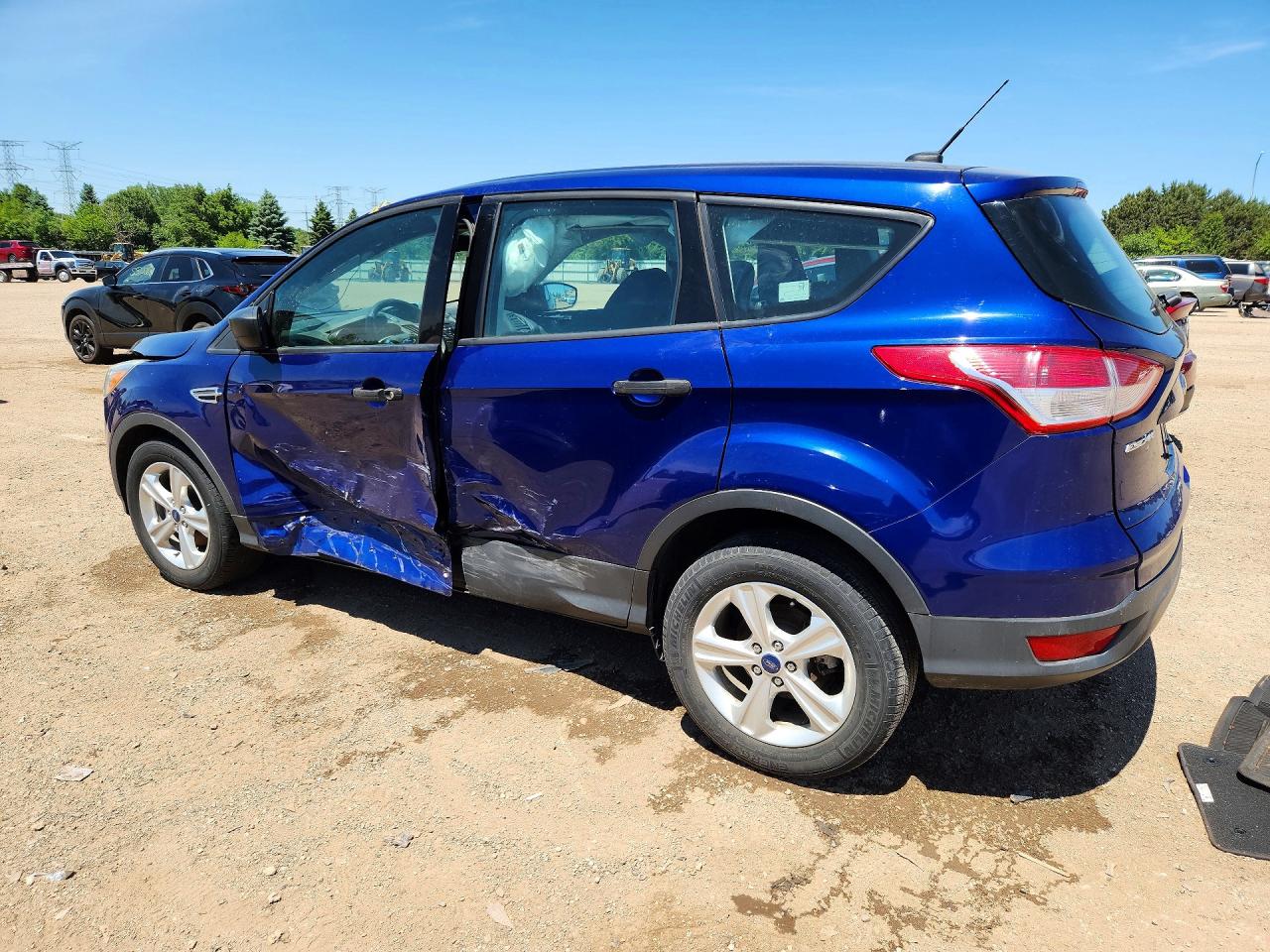 2016 FORD ESCAPE S photo 2