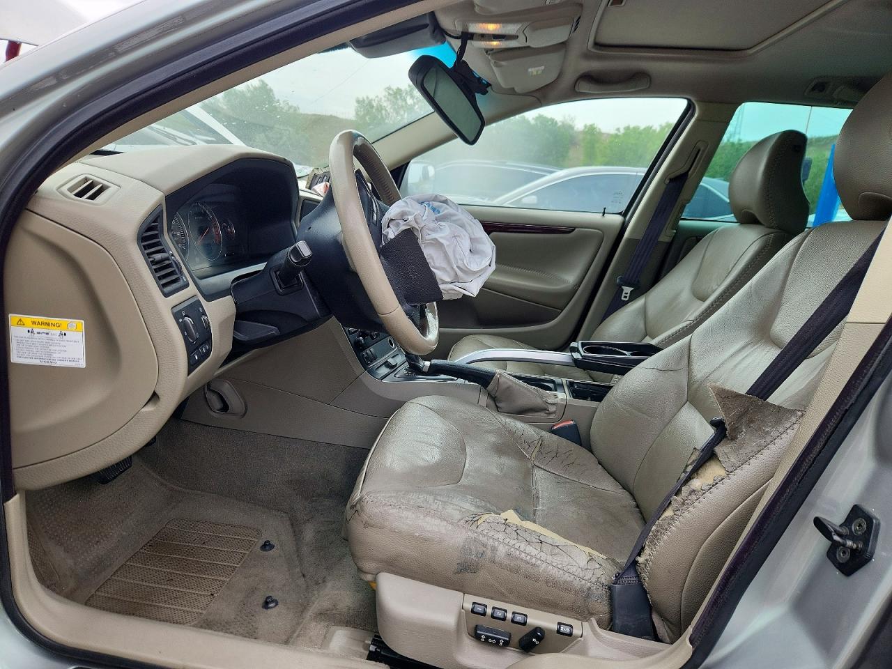 2004 VOLVO XC70 photo 19